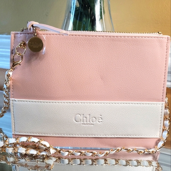Chloe wristlet/clutch converted to shoulder bag or cross body - Picture 3 of 9